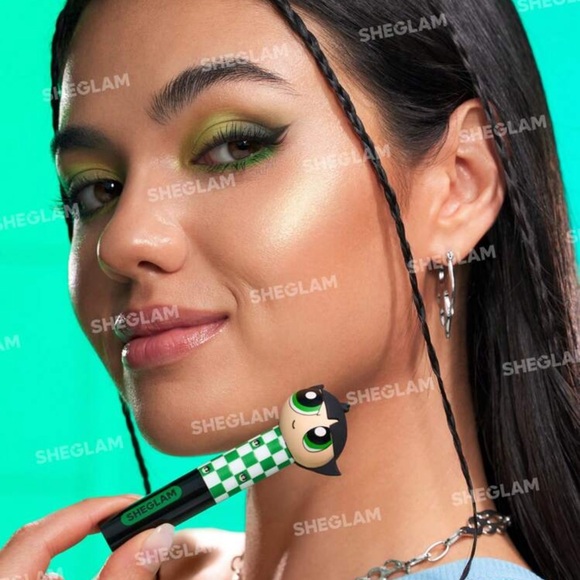 The Powerpuff Girls X SHEGLAM Power-Noia Shimmer Stick-Spice Highlighter Powder - Picture 4 of 5